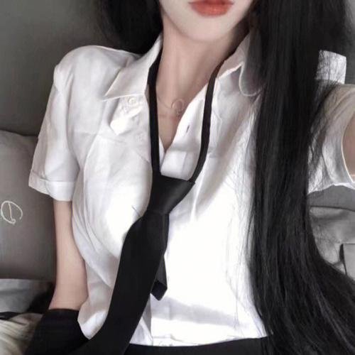 拒绝文凭的官校毕业生